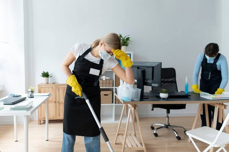 5 Reasons Why Every Company Needs Winter Office Cleaning
